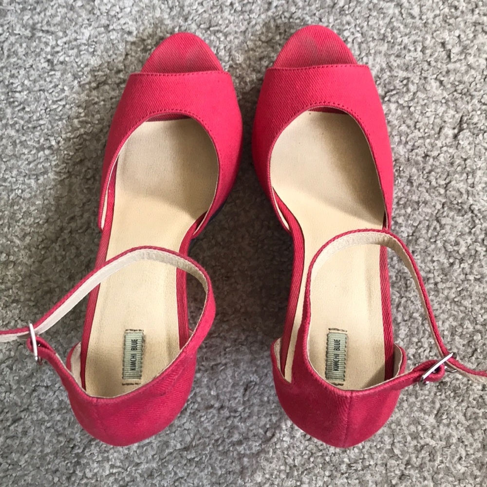 Red Block Heels - Picture 4 of 5